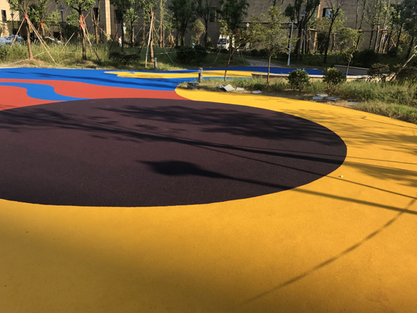 兒童游樂場(chǎng)彈性塑膠地面（2）